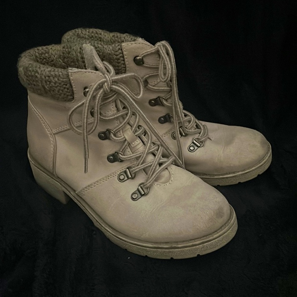 White fur ankle boots
